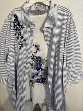Sz 3X Blue and White Striped Shirt with Floral Tee Set